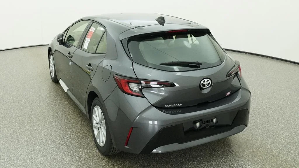 New 2026 Magnetic Gray Metallic Toyota SE image 2
