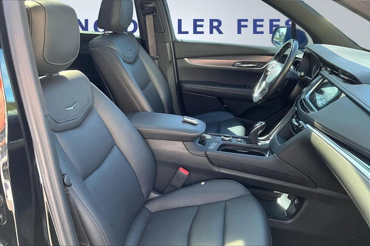 Used 2024 Black Cadillac FWD Luxury image 29