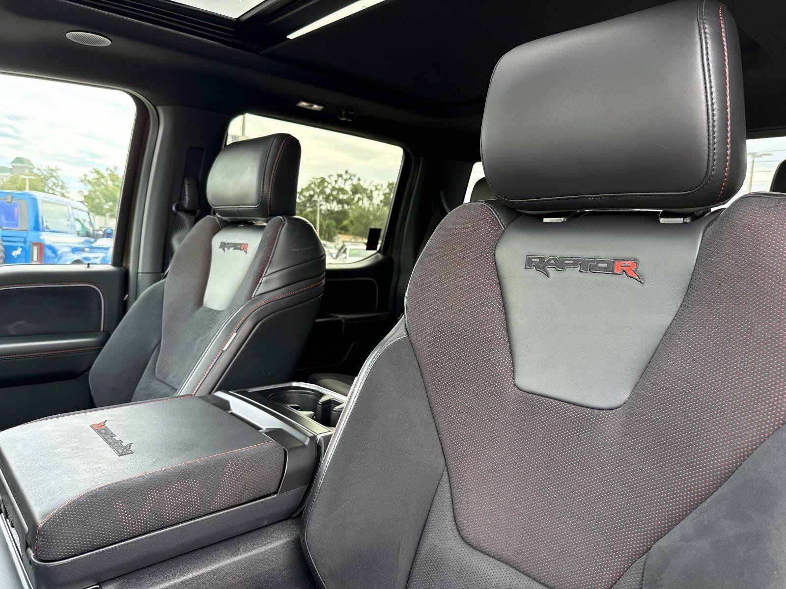 Used 2024 Green Ford Raptor image 21