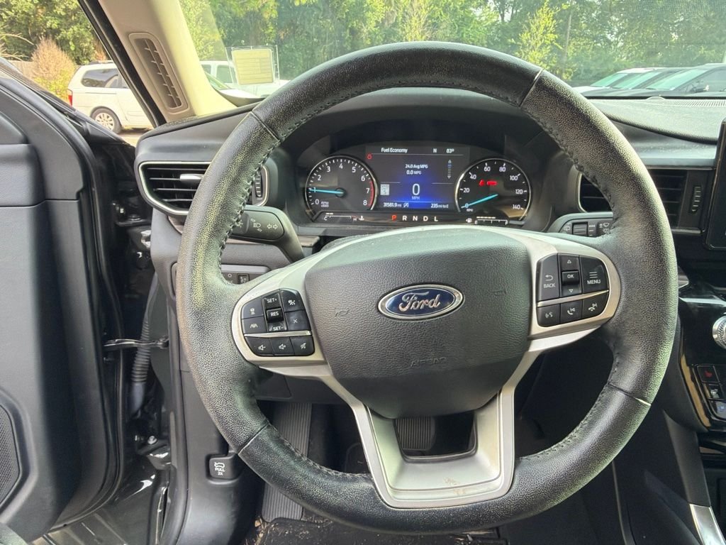 Used 2024 Green Ford Limited image 11