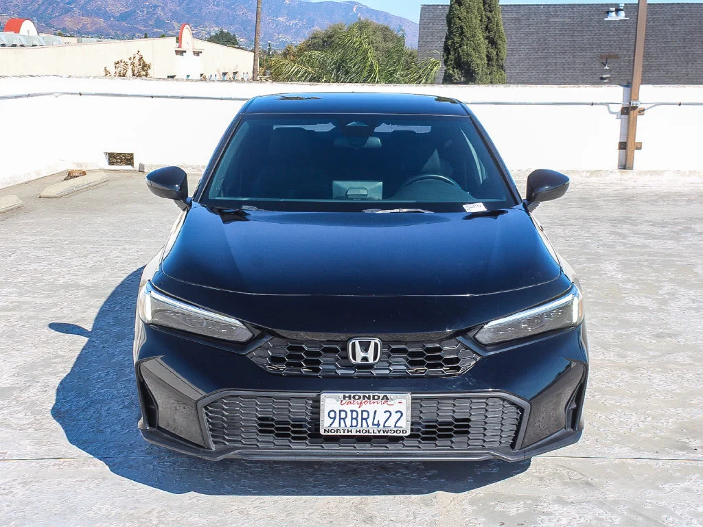 Certified Used 2025 Crystal Black Pearl Honda Sport image 2