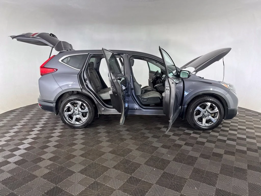 Used 2018  Honda EX image 14
