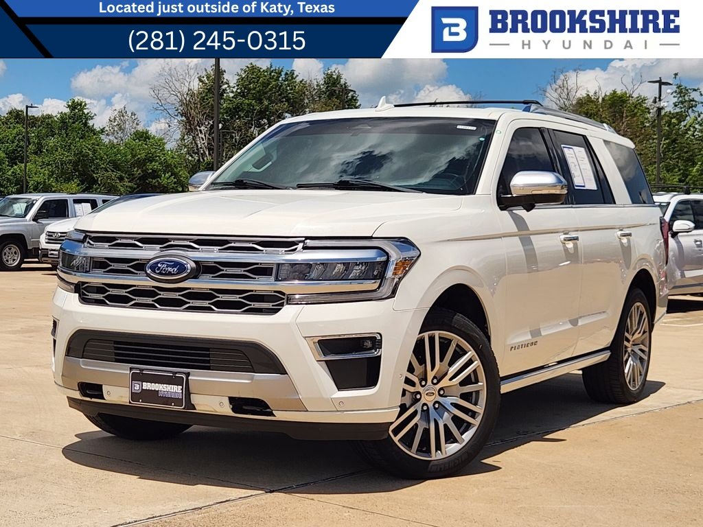 Used 2022 Star White Metallic Tri-Coat Ford Platinum image 1