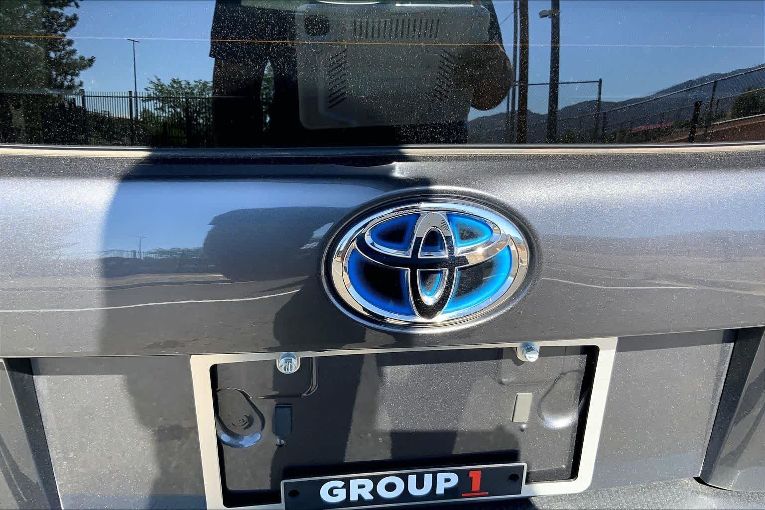 Used 2022 Magnetic Gray Metallic Toyota Limited image 28