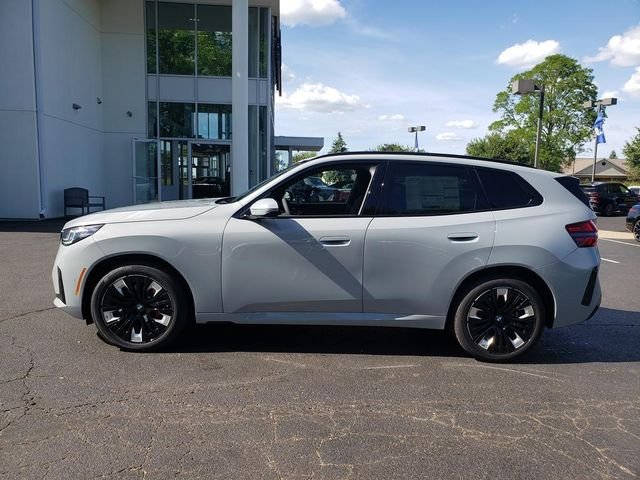 New 2026 Brooklyn Grey Metallic BMW 30 xDrive image 2