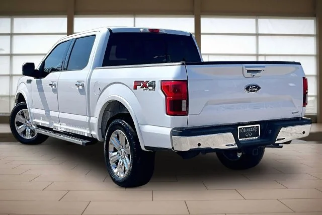 Used 2019 White Ford Lariat image 11