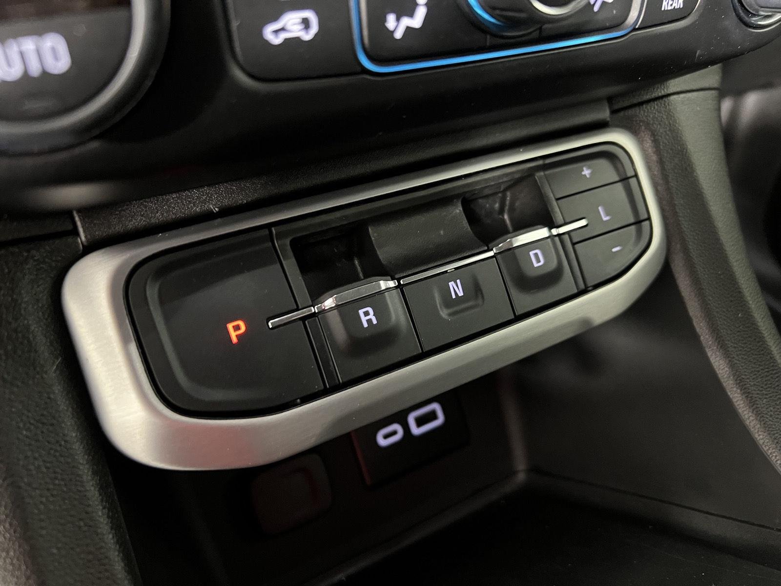 Used 2023 Ebony Twilight Metallic GMC SLE image 19