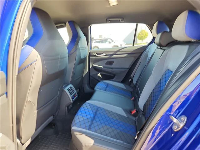 Used 2026 Lapiz Blue Metallic Volkswagen All-Wheel Drive 4MOTION image 10