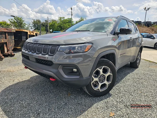 2022 Jeep Compass 