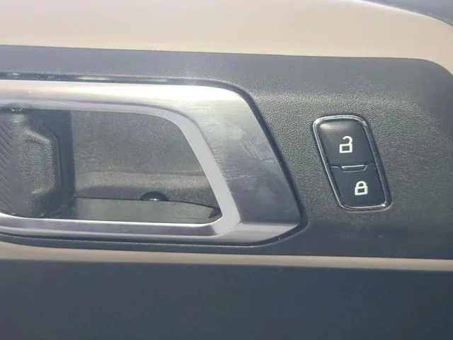 2023 Ford Bronco 4-Door Wildtrak - Photo 30