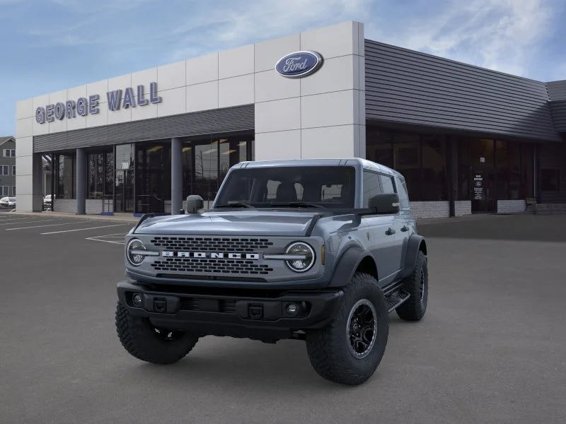 New 2025 Azure Gray Metallic Tri-Coat Ford Badlands® image 27