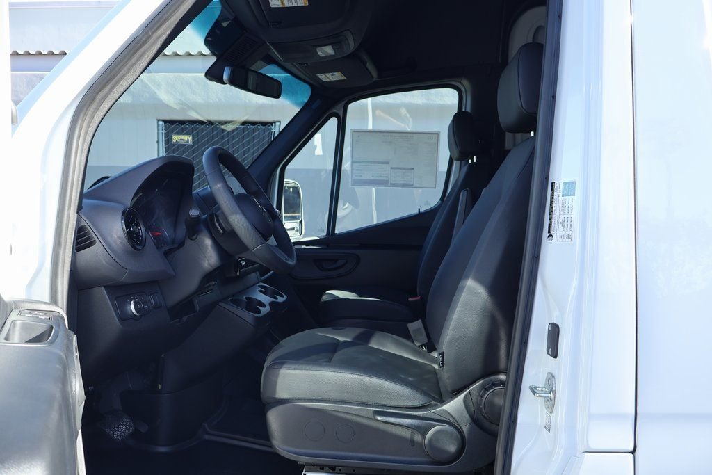 New 2025 Arctic White Mercedes-Benz Cargo 144 WB image 6