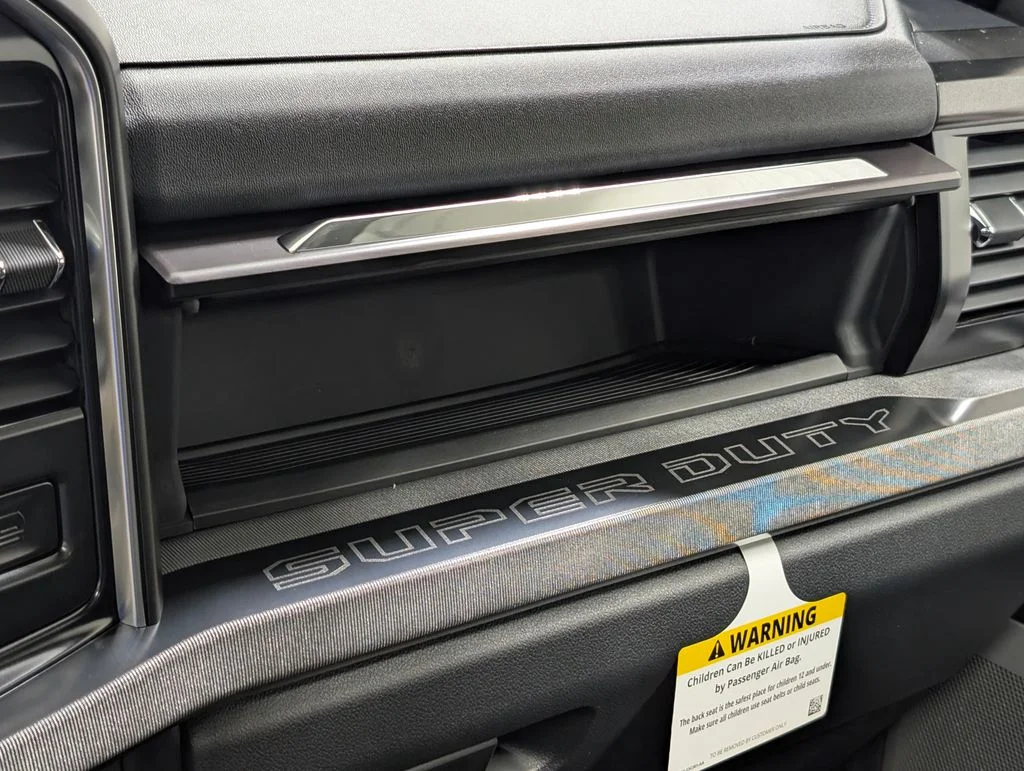 New 2026 Glacier Gray Metallic Tri-Coat Ford F-350® Platinum® image 13