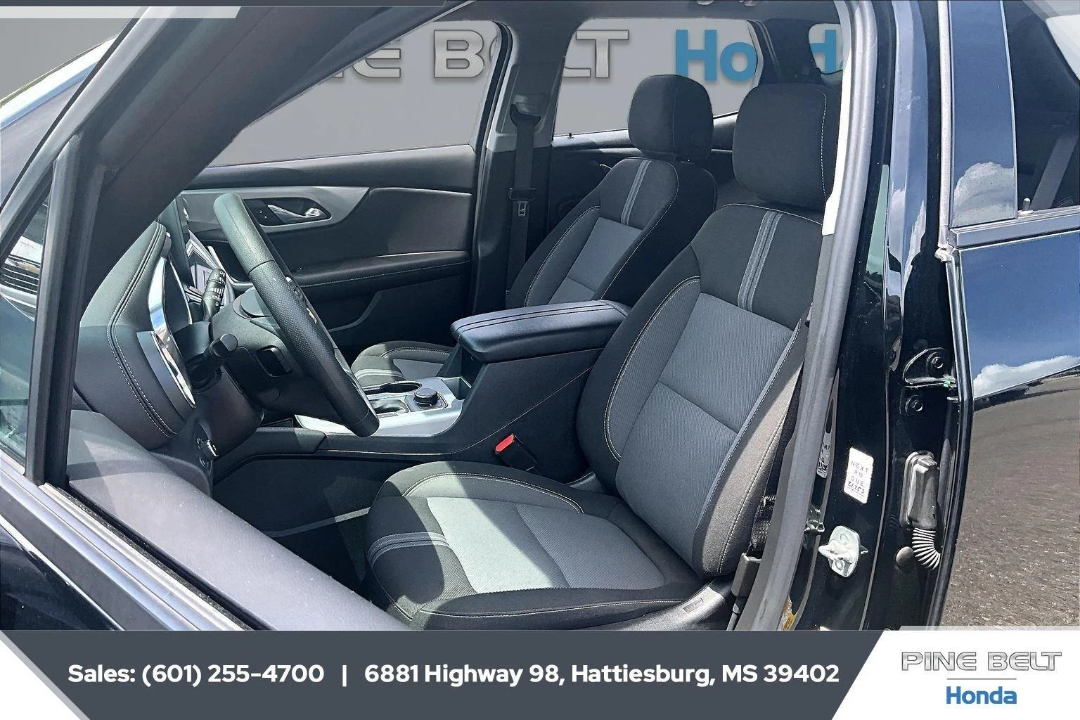 Used 2025 Black Chevrolet LT image 18