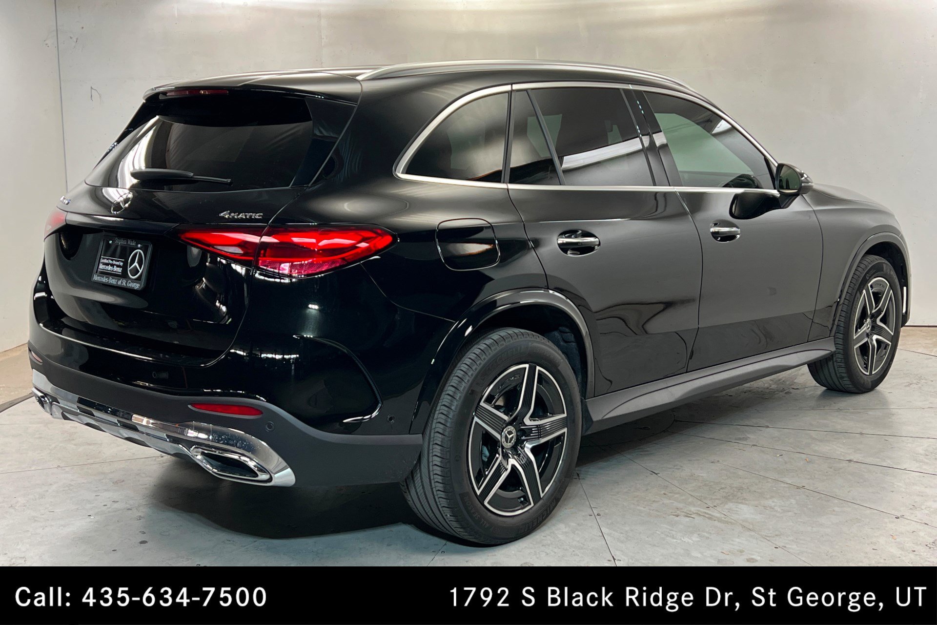 Certified Used 2026 Black Mercedes-Benz GLC 300 image 6