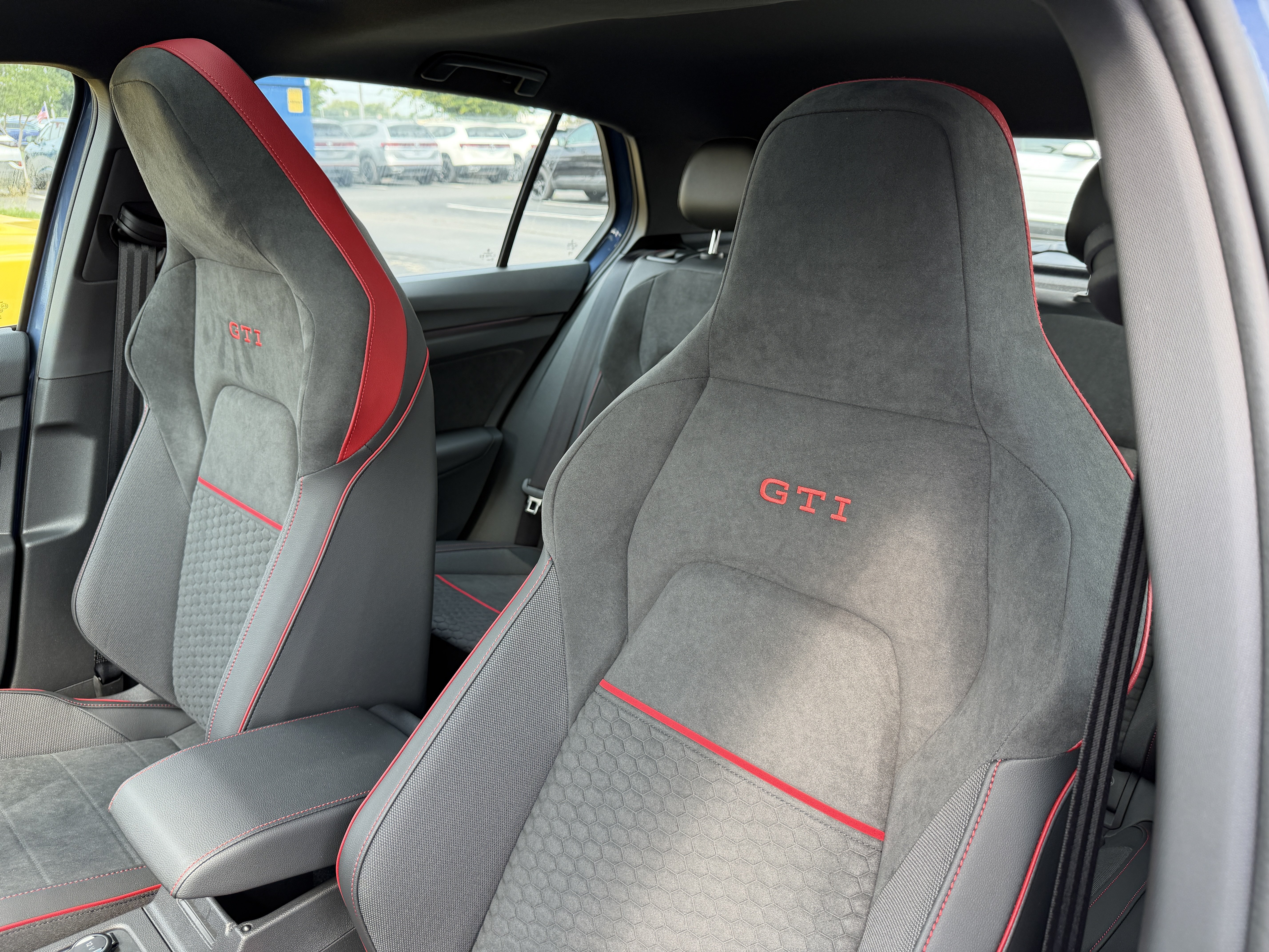 New 2026 Slate Blue Metallic Volkswagen SE image 12