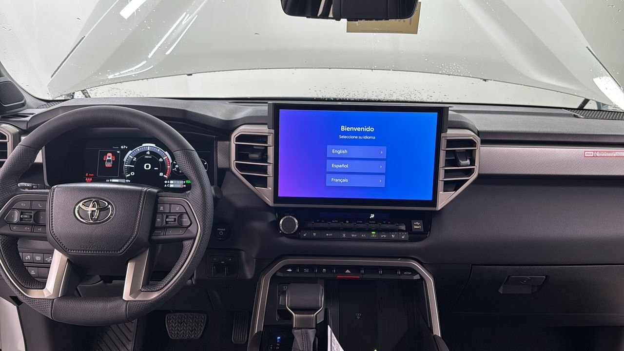 New 2026 Ice Cap Toyota Tundra Limited image 9