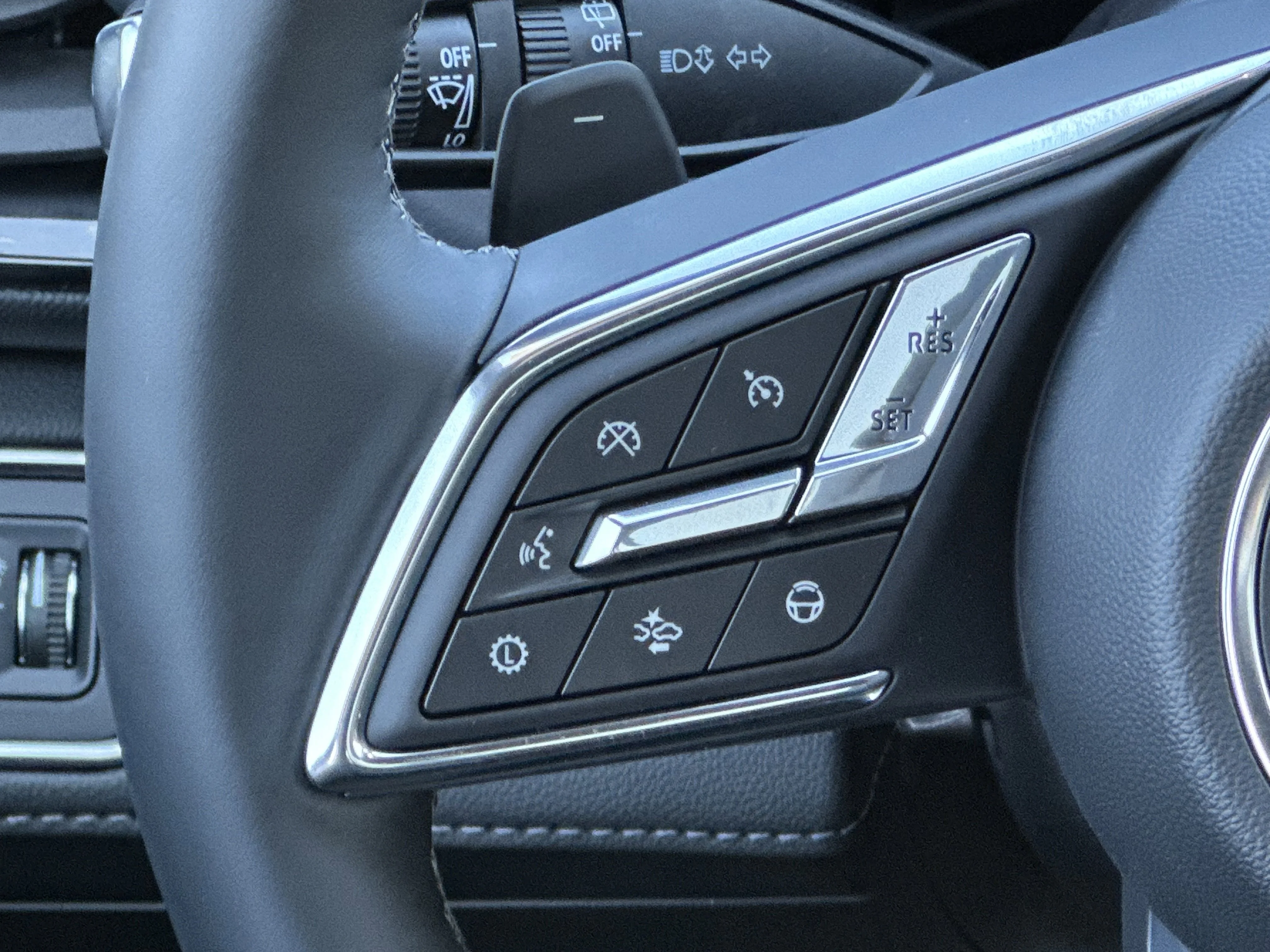 New 2026 Ebony Twilight Metallic Buick Avenir image 12