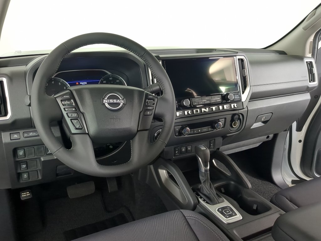 New 2026 Glacier White Nissan Crew Cab SV image 13