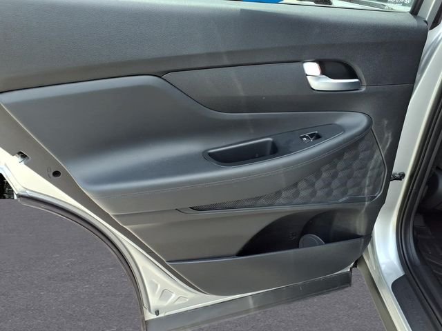2020 Hyundai Santa Fe SE - Photo 13