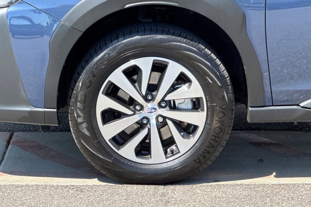 Used 2025 Blue Subaru 2.5i image 30