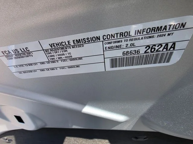 Used 2024 Silver Jeep Limited image 24