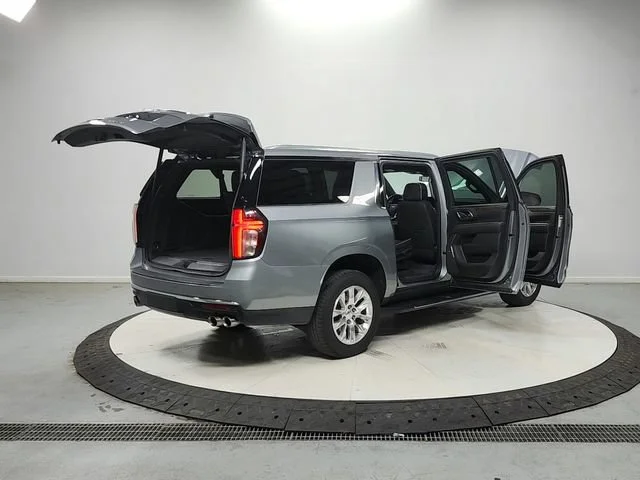 Used 2023 Sterling Gray Metallic Chevrolet Premier image 16