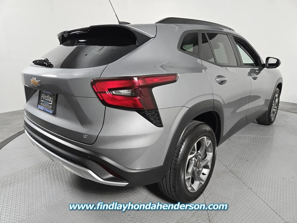 Used 2024 Sterling Gray Metallic Chevrolet LT image 6