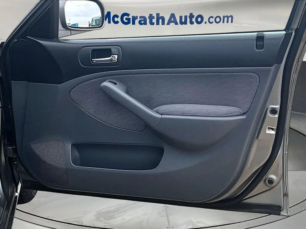 Used 2004 Gray Honda Hybrid image 29