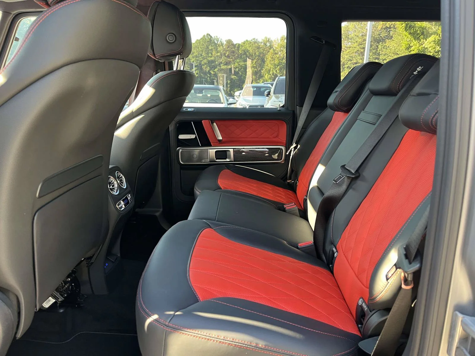 New 2027 MANUFAKTUR Platinum magno Mercedes-Benz AMG® G 63 SUV image 41