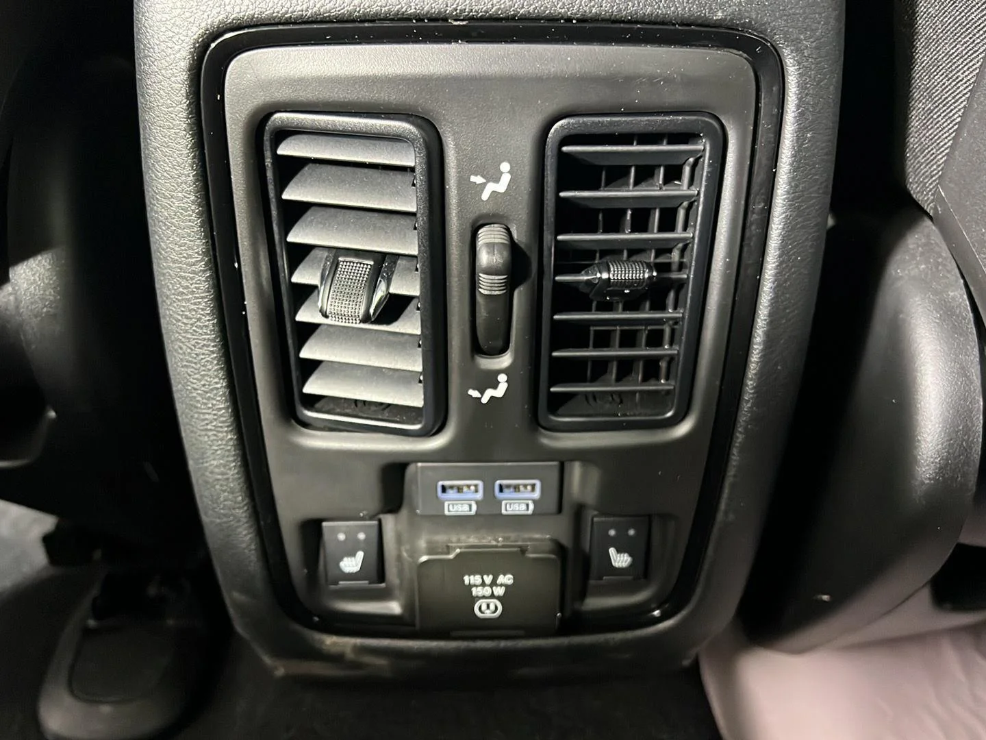 Used 2025 White Knuckle Clearcoat Dodge R/T Plus image 30