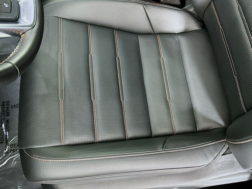 Certified Used 2025  Honda Sport Touring image 21
