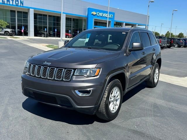 Used 2019 Gray Jeep Laredo E 4x4 image 12