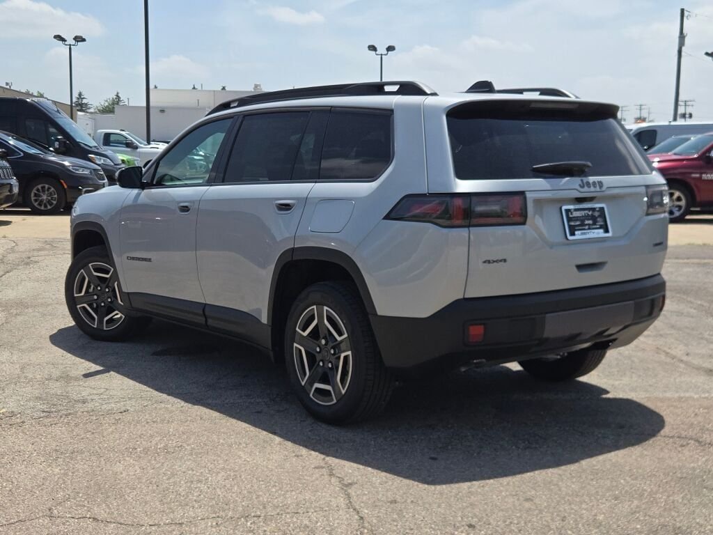 New 2026 Silver Zynith Clearcoat Jeep Limited image 13
