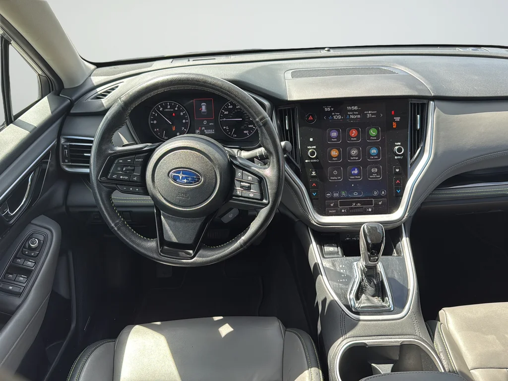 Used 2025 Silver Subaru Onyx Edition image 12