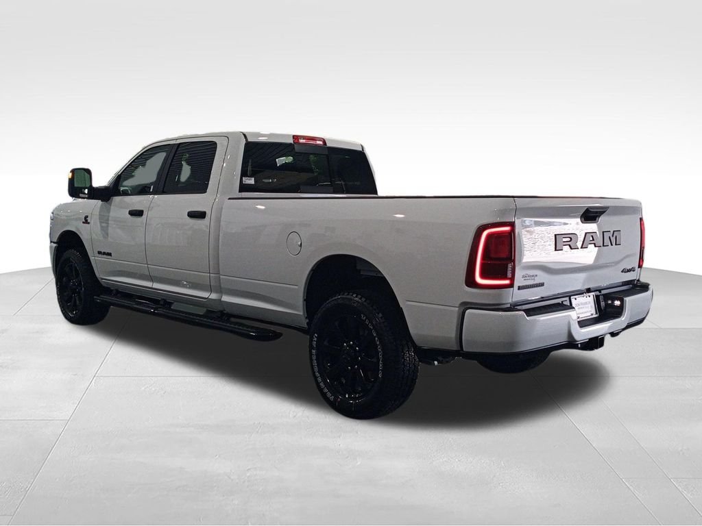 New 2026 Bright White Clear-Coat Exterior Paint RAM Big Horn image 3