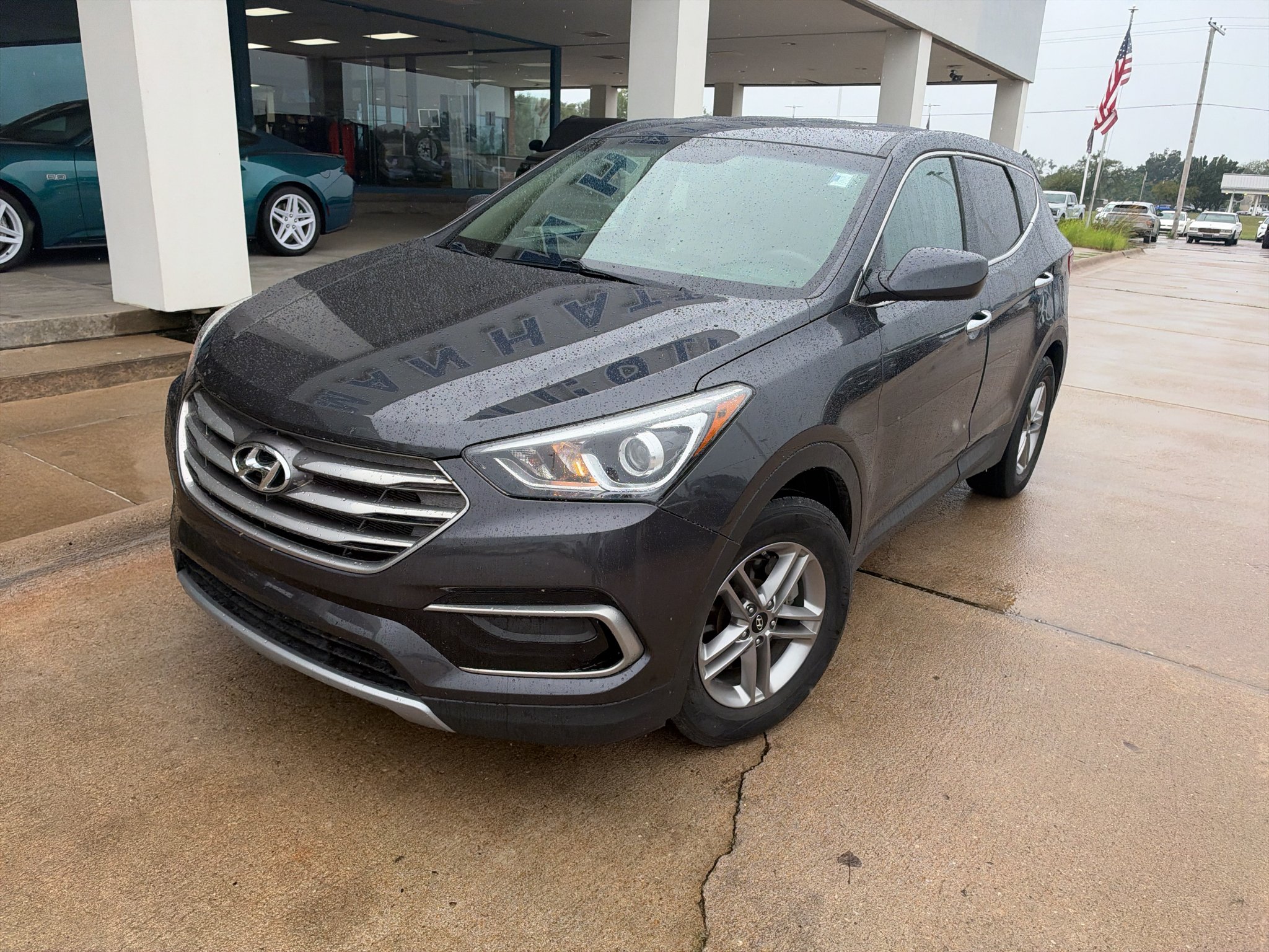 Used 2017 Platinum Graphite Hyundai 2.4L image 2