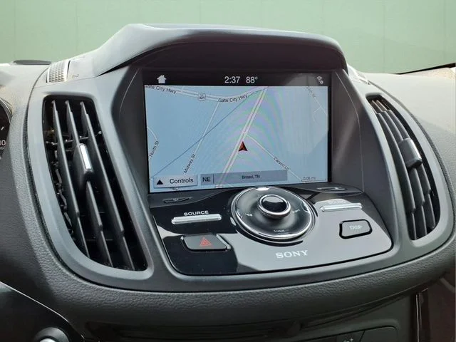 Used 2018 Gray Ford Titanium image 22