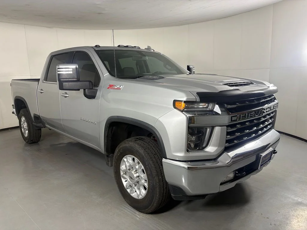 Used 2022 Silver Chevrolet LTZ image 2