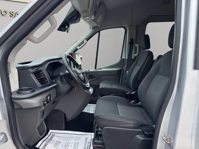 Used 2022 White Ford XLT image 9