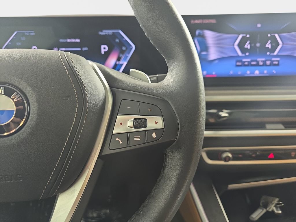Certified Used 2025 Alpine White BMW xDrive40i image 18