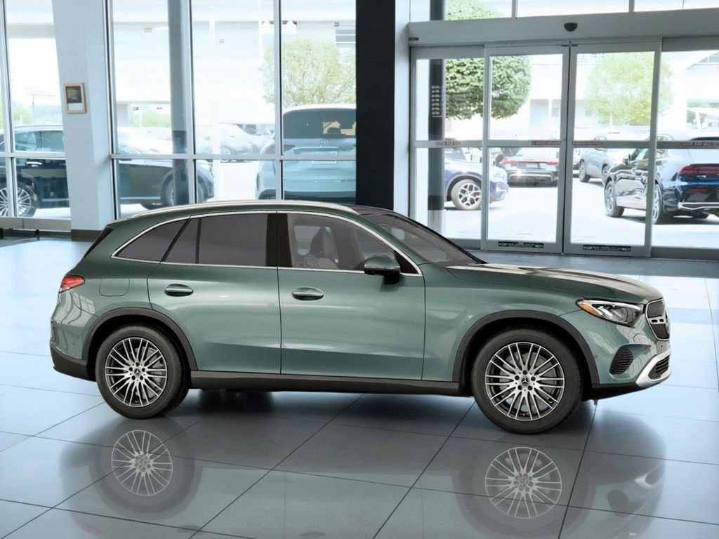 New 2026 Verde Silver Metallic Mercedes-Benz GLC 300 image 14
