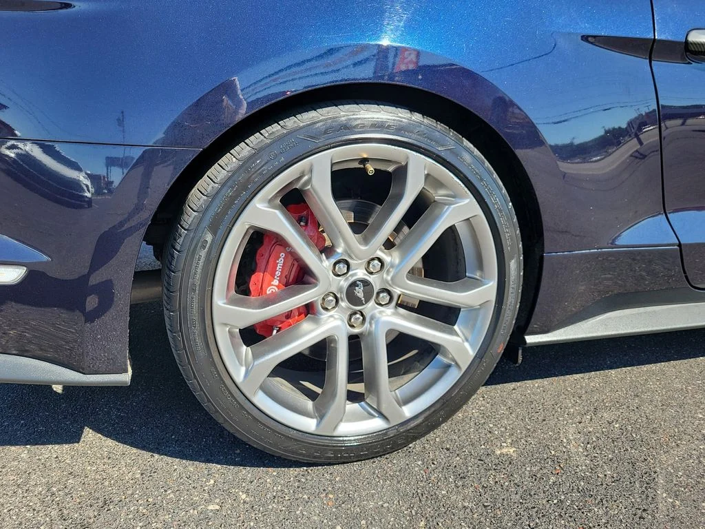 Used 2021 Blue Ford GT Premium image 8