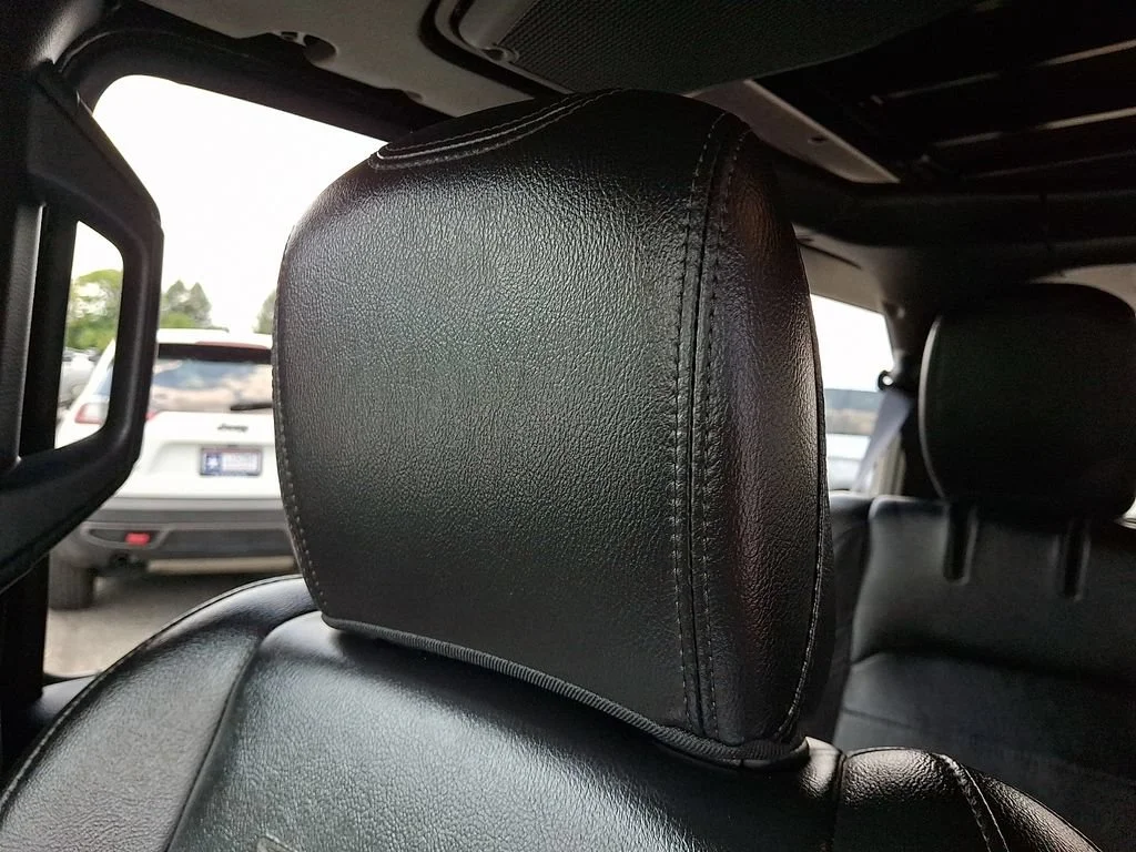 Used 2023 Black Clearcoat Jeep Sahara image 18