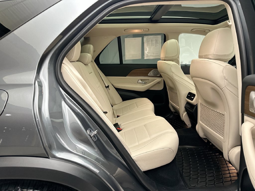 Used 2023 Selenite Gray Metallic Mercedes-Benz GLE 350 image 19