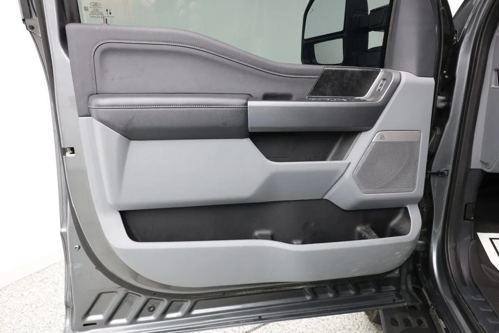 Used 2025 Carbonized Gray Metallic Ford XLT 4WD Crew Cab 6.75