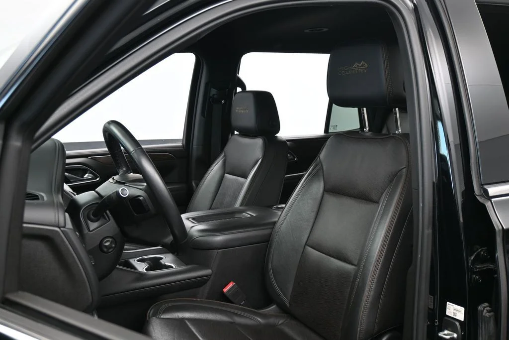Used 2021 Black Chevrolet High Country image 10