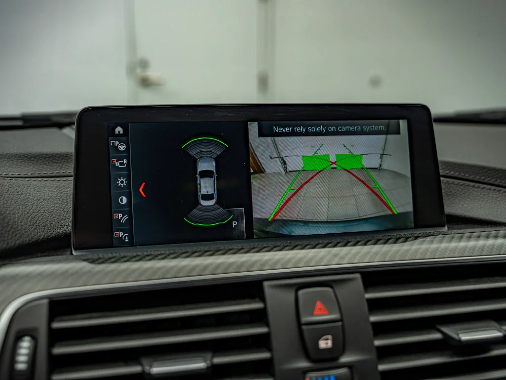 Used 2018 Mineral Gray Metallic BMW  image 33