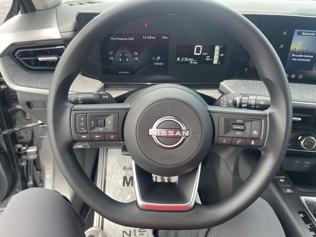 New 2026 Gray Nissan S image 18