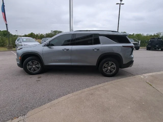 2024 Chevrolet Traverse 1LT - Photo 29